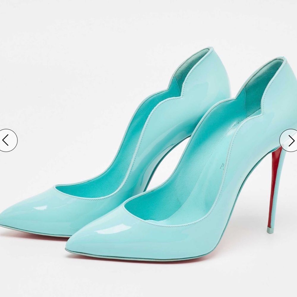 Christian Louboutin Aqua Patent hot chick
